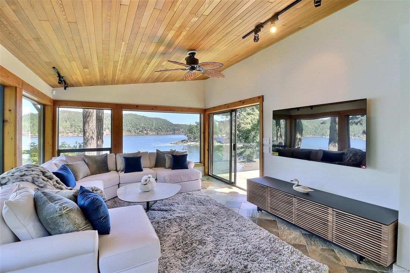 7909 Bedwell Dr, Pender Island, BC