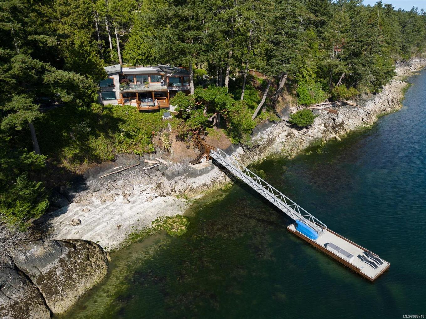 7909 Bedwell Dr, Pender Island, BC