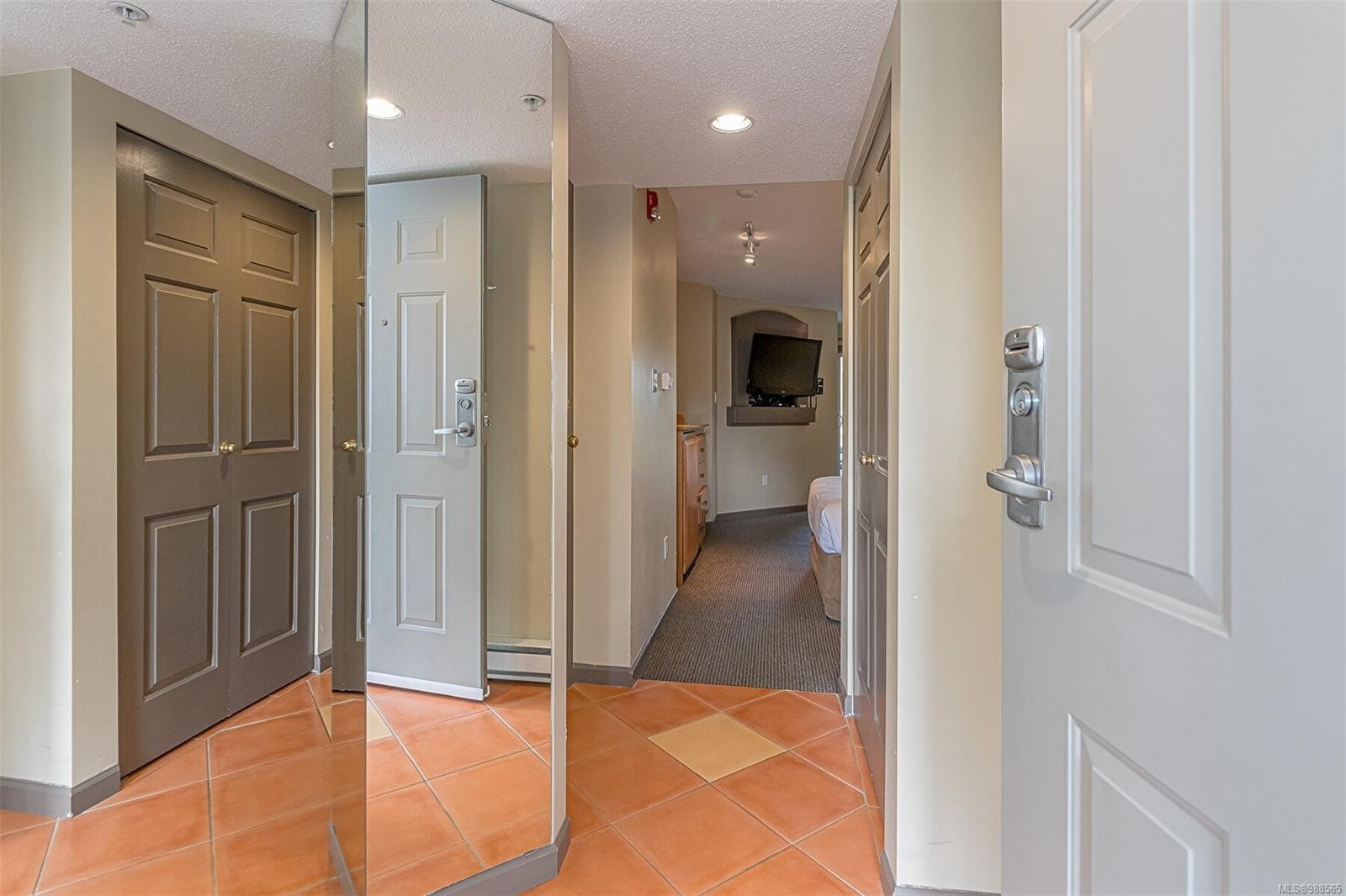 721-1600 Stroulger Rd, Nanoose Bay, BC - Indoor Photo Showing Other Room