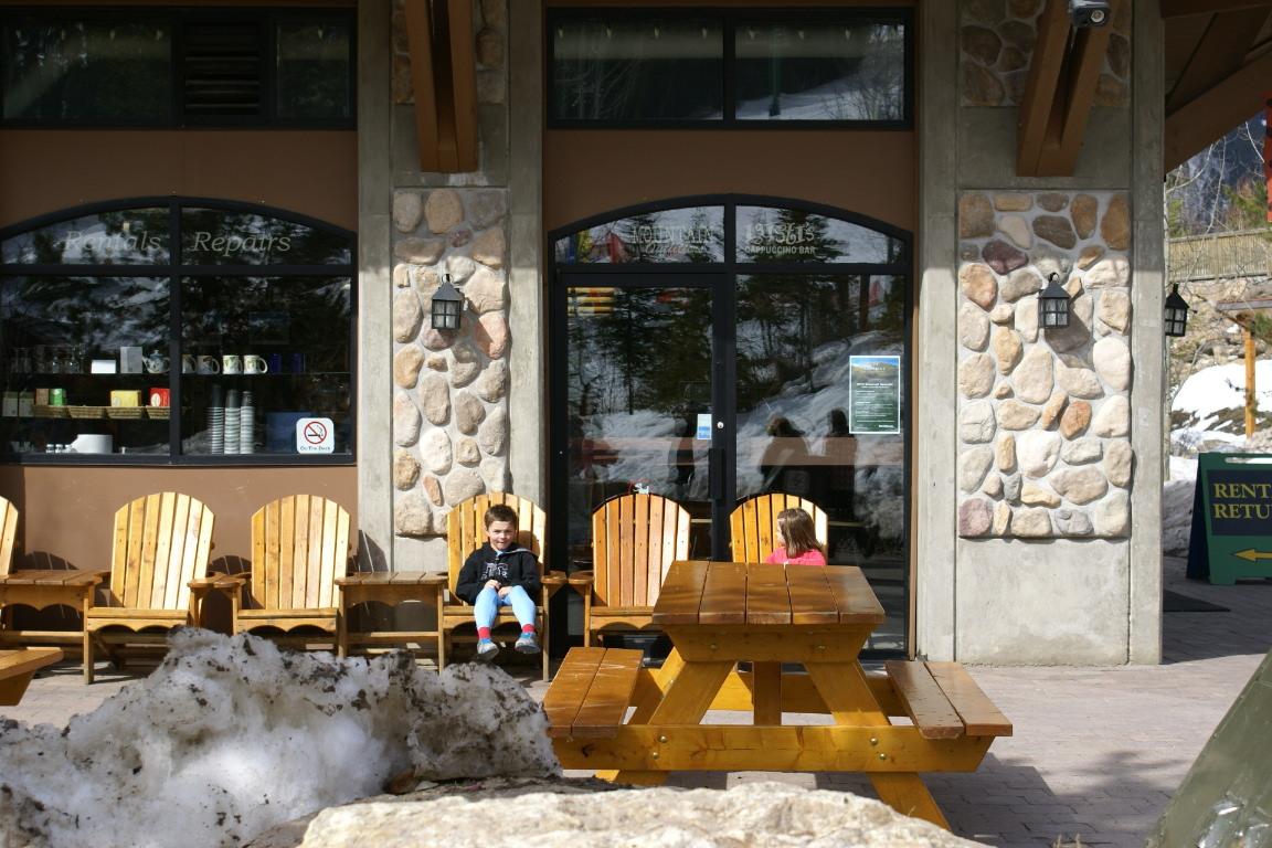 203-2090 Summit Drive, Panorama, BC -