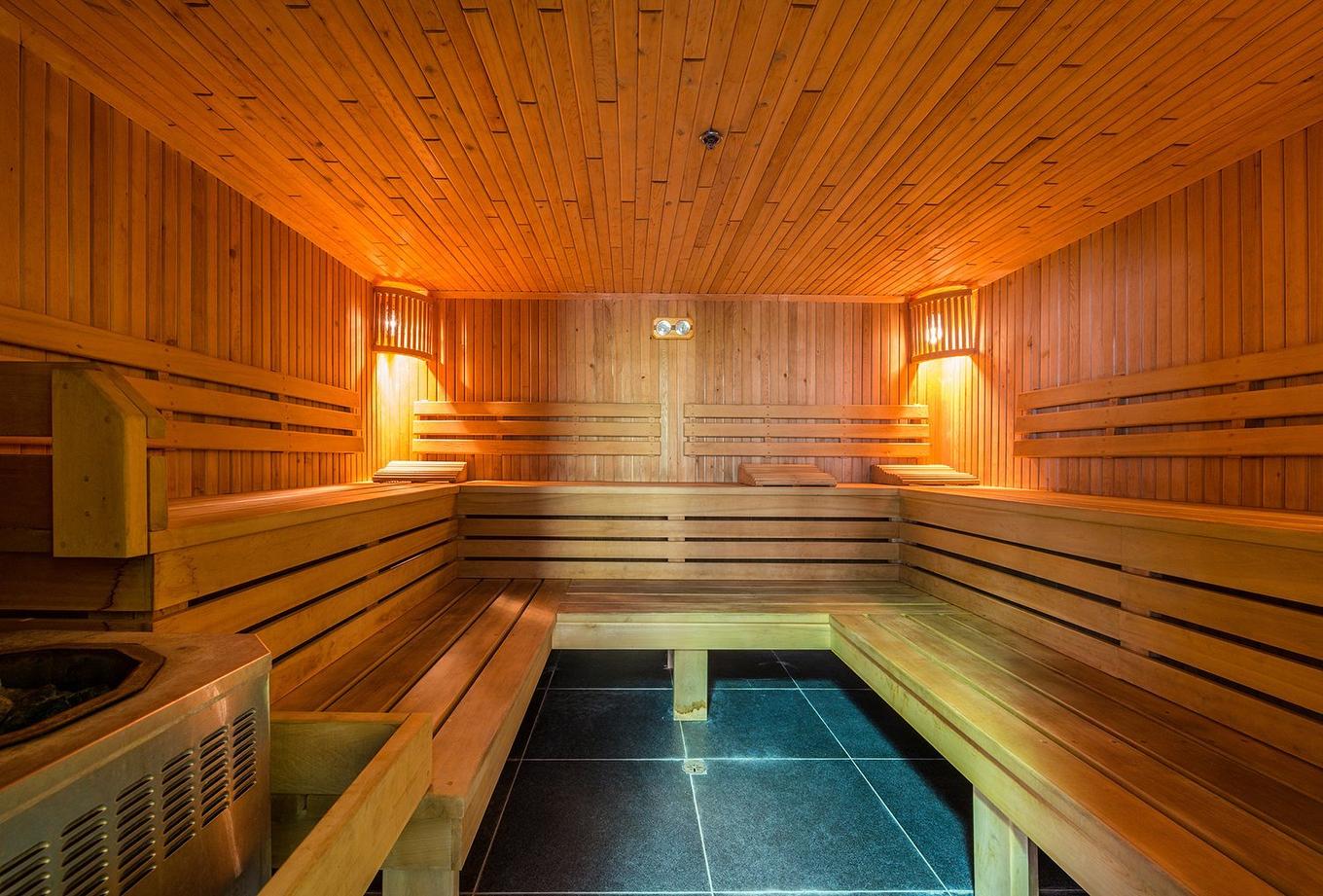 Sauna - 605-7501 Av. Mountain Sights, Montréal (Côte-Des-Neiges/Notre-Dame-De-Grâce), QC - Indoor Photo Showing Other Room