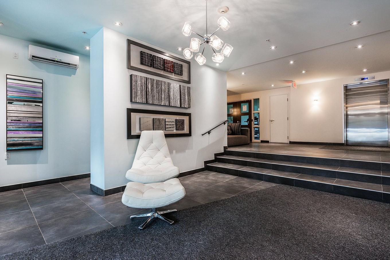 Salle communautaire - 605-7501 Av. Mountain Sights, Montréal (Côte-Des-Neiges/Notre-Dame-De-Grâce), QC - Indoor Photo Showing Other Room