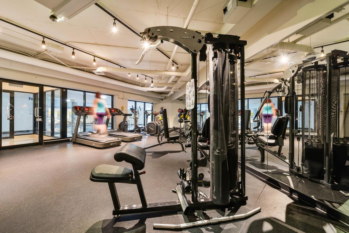 Salle d'exercice - 605-7501 Av. Mountain Sights, Montréal (Côte-Des-Neiges/Notre-Dame-De-Grâce), QC - Indoor Photo Showing Gym Room