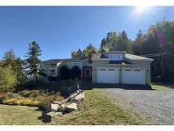 4 Cote Bleu Bathurst, NB E2A 3E8