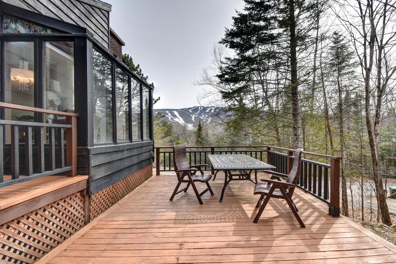 Exterior - 133 Rue St-Jean, Mont-Tremblant, QC - Outdoor With Deck Patio Veranda With Exterior