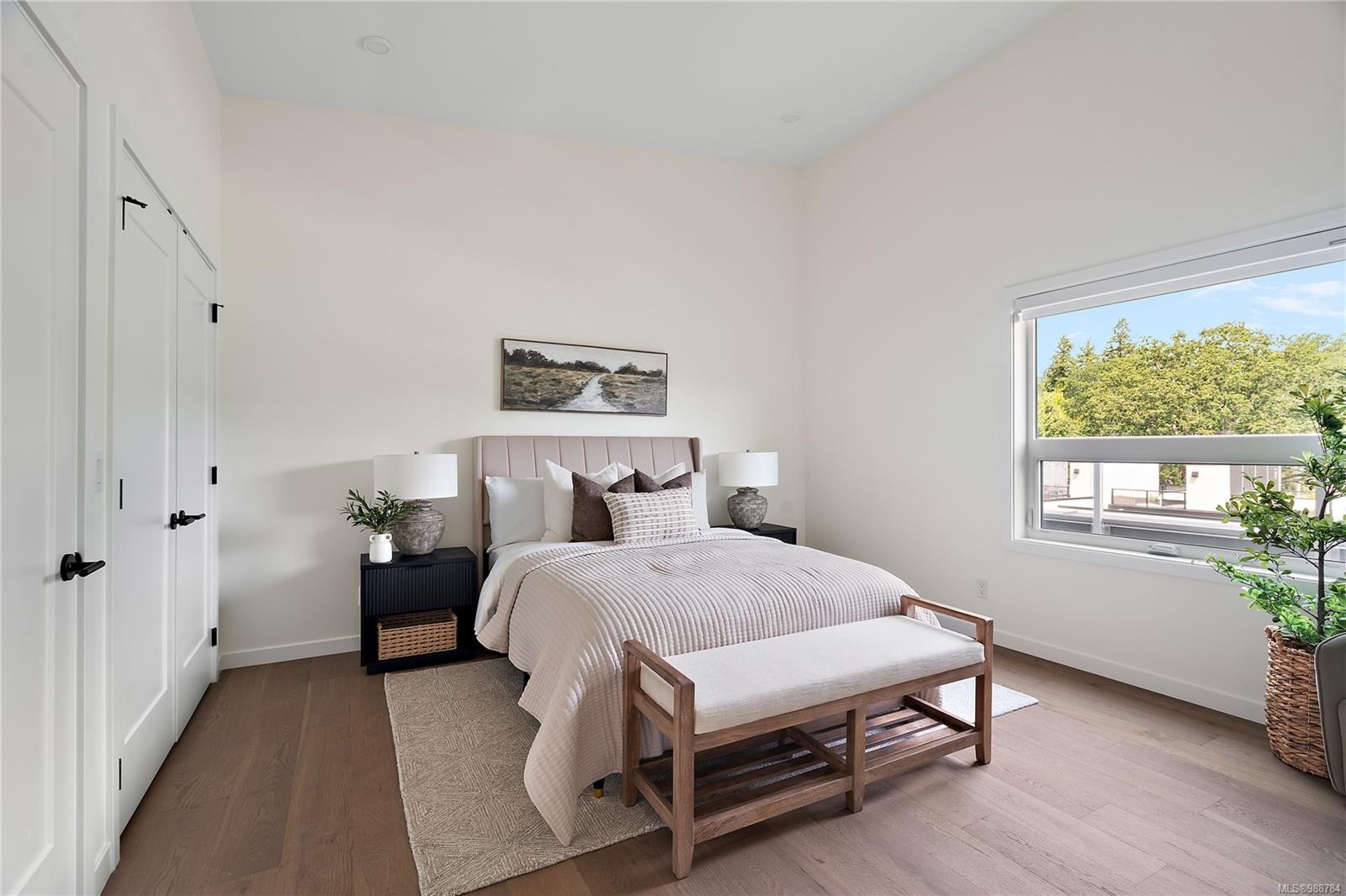 Bph1-1102 Esquimalt Rd, Esquimalt, BC - Indoor Photo Showing Bedroom