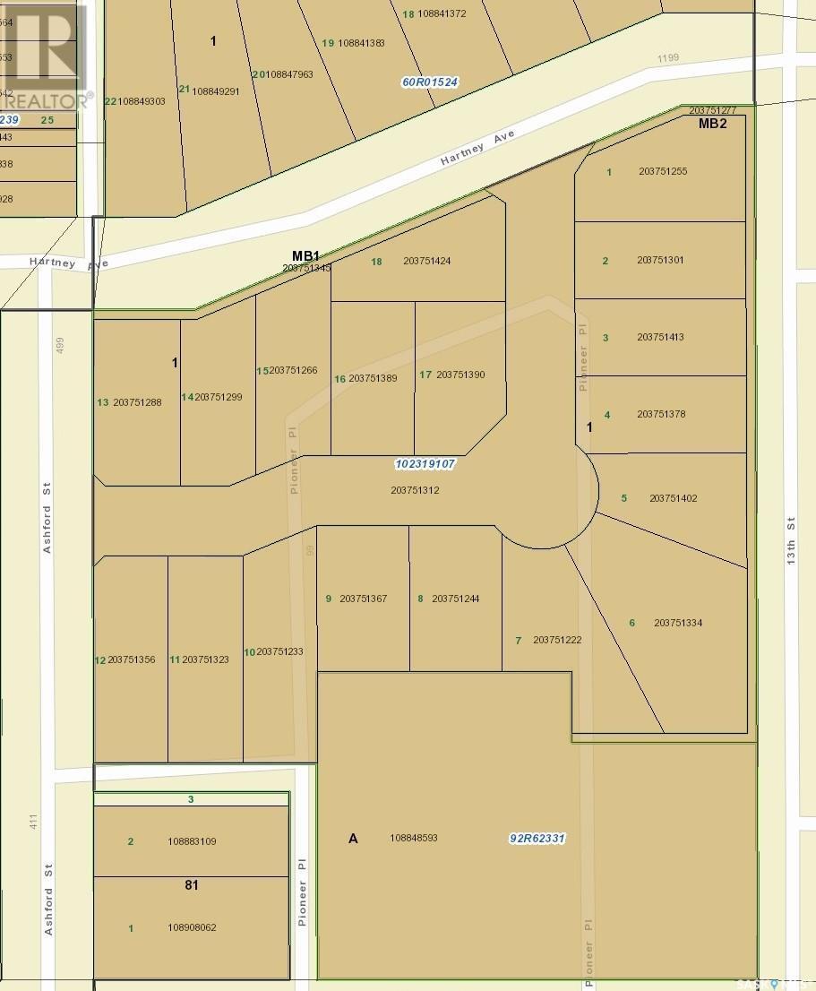 32 Kenney Crescent, Weyburn, SK