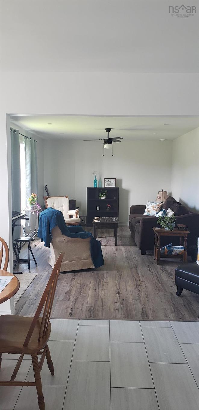 11 Toulouse Street, St. Peter'S, NS