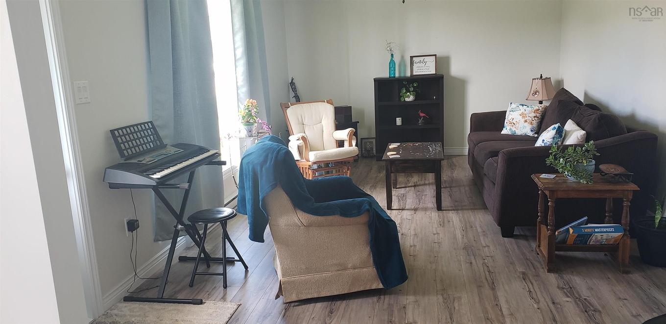 11 Toulouse Street, St. Peter'S, NS