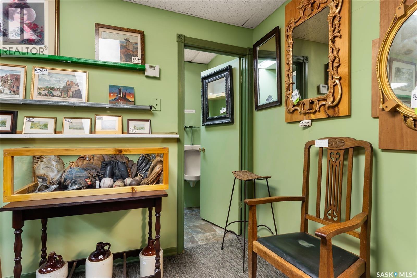 1342 Lorne Street, Regina, SK