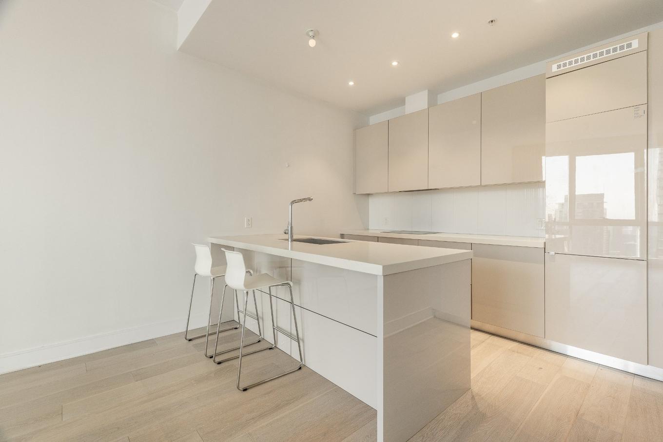 Kitchen - 3607-1188 Av. Union, Montréal (Ville-Marie), QC - Indoor