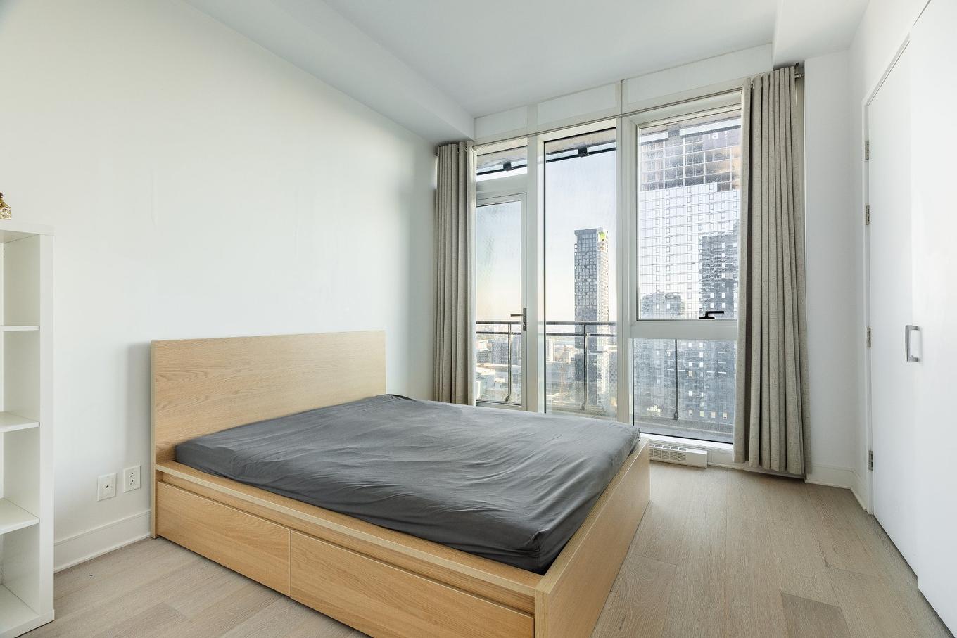 Master bedroom - 3607-1188 Av. Union, Montréal (Ville-Marie), QC - Indoor Photo Showing Bedroom