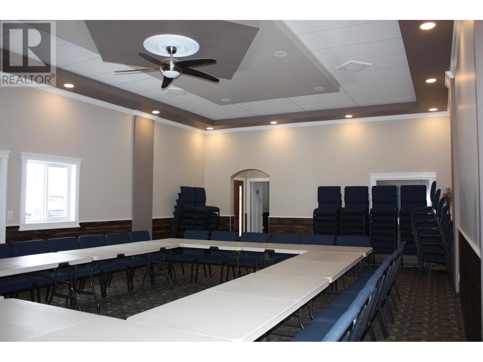 13431 N 29 Highway, Fort St. John, BC - Indoor Photo Showing Other Room