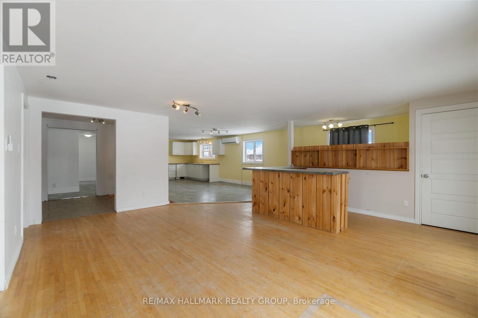 21899 Old Highway 2 Highway, South Glengarry, ON