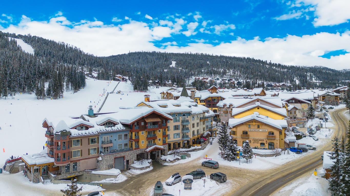 408-3160 Creekside Way, Sun Peaks, BC - Outdoor With View