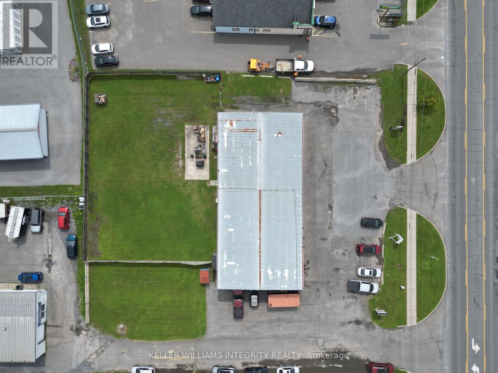 671 Notre Dame Street, Russell, ON