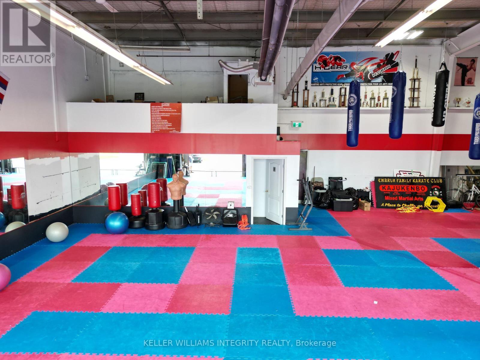 671 Notre Dame Street, Russell, ON