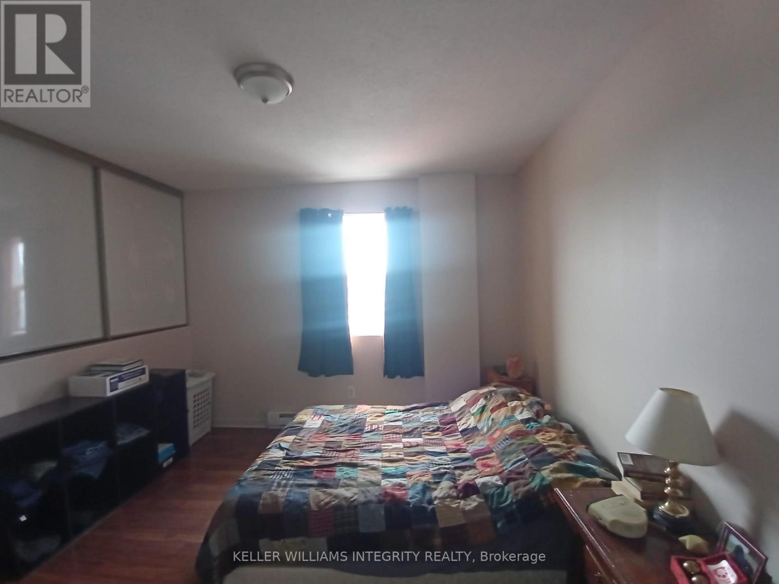 Second floor apartment - 671 Notre Dame Street, Russell, ON