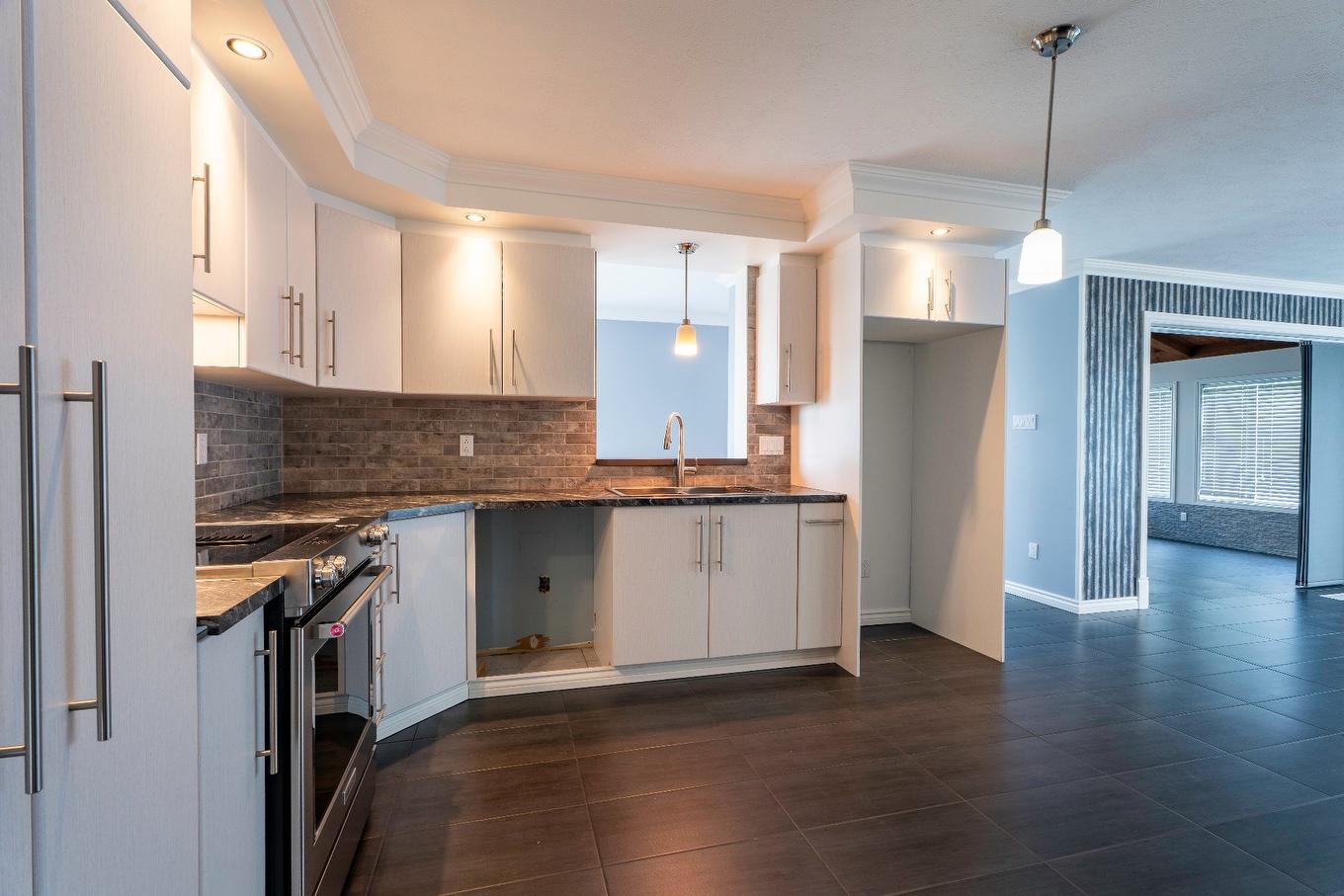 Solarium/Verrière - 790 Boul. Lemire O., Drummondville, QC