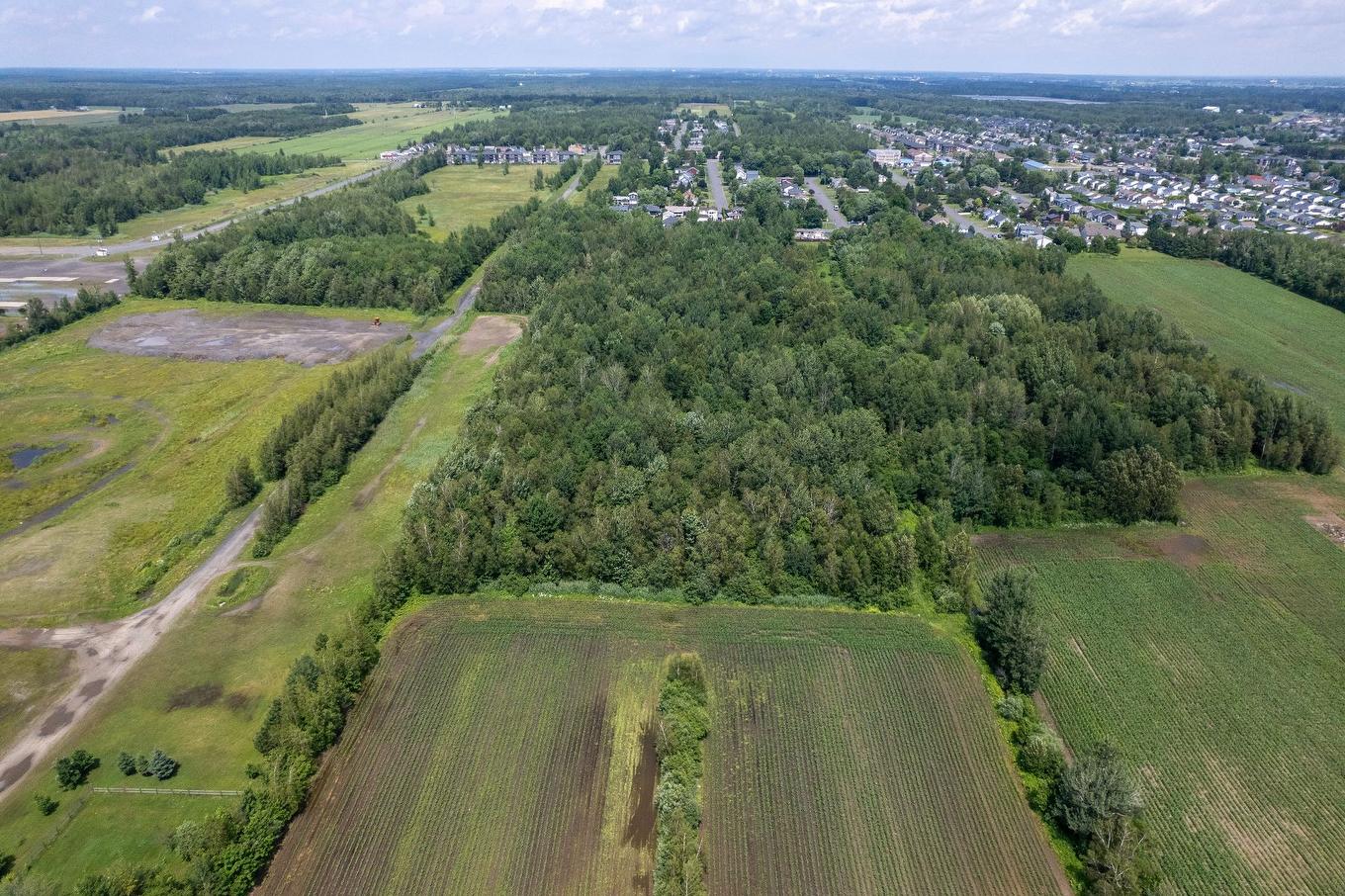 Terre à bois - 790 Boul. Lemire O., Drummondville, QC