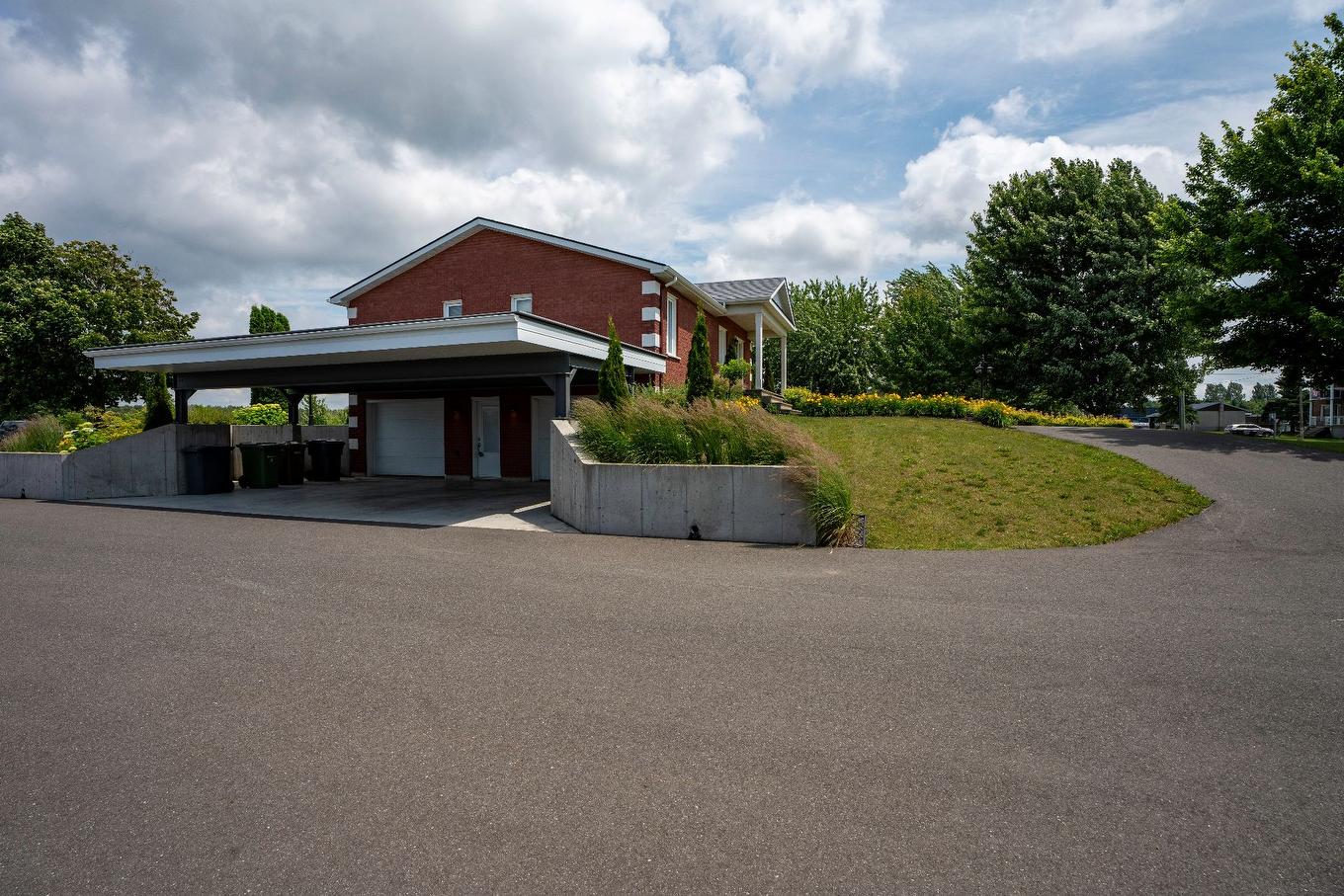 Garage - 790 Boul. Lemire O., Drummondville, QC