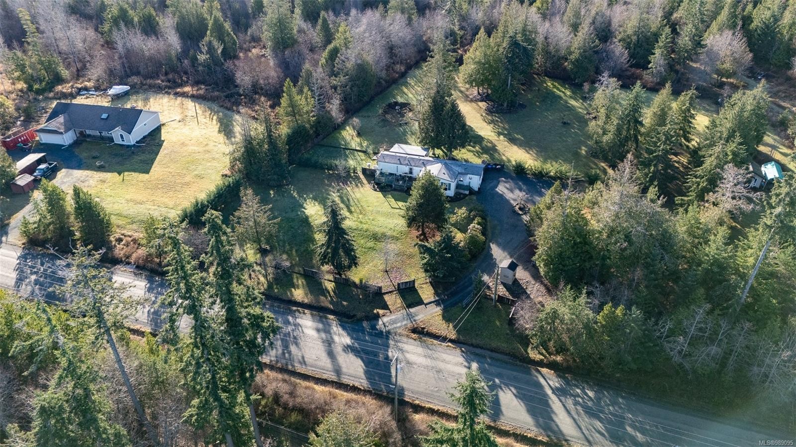 2450/2440 Whistler Rd West, Qualicum Beach, BC