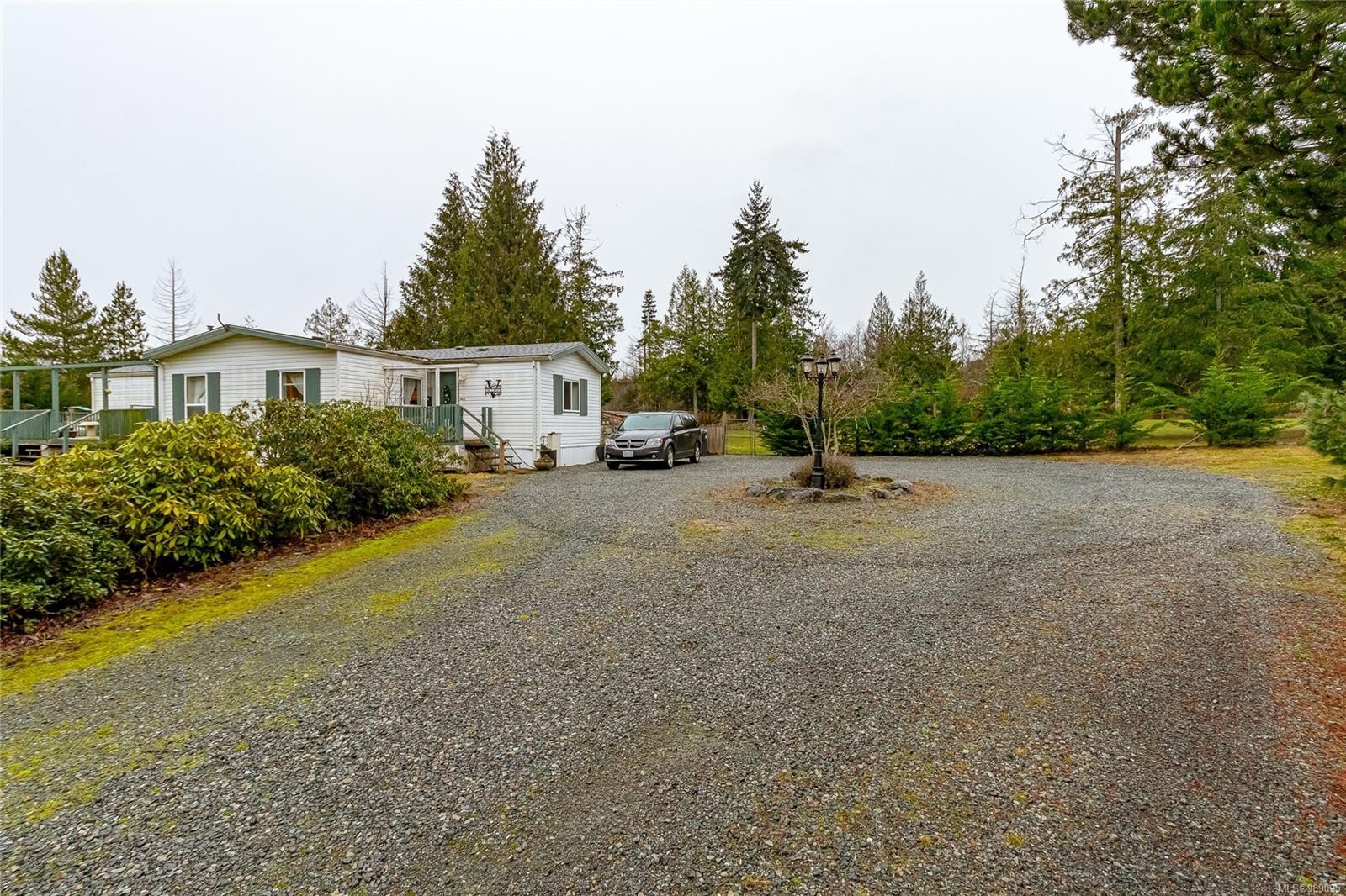 2450/2440 Whistler Rd West, Qualicum Beach, BC