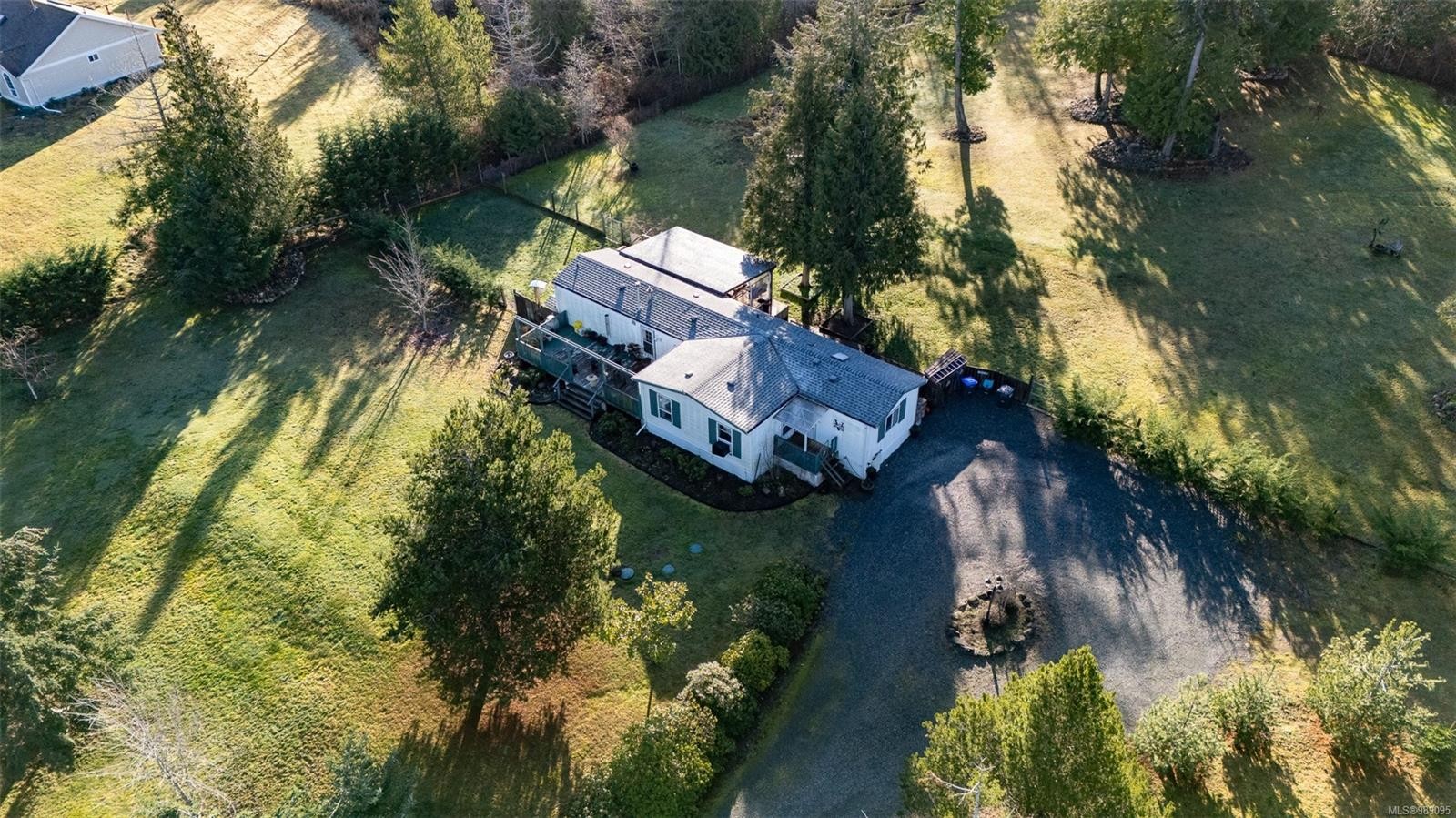 2450/2440 Whistler Rd West, Qualicum Beach, BC