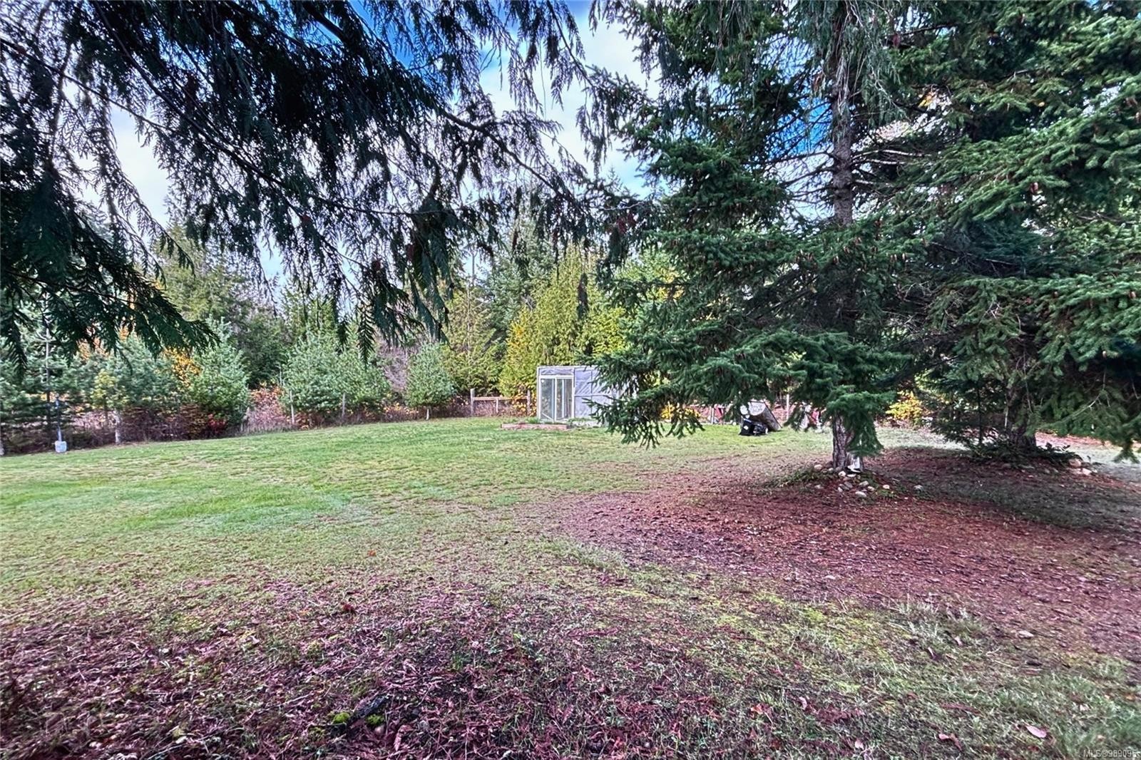 2450/2440 Whistler Rd West, Qualicum Beach, BC