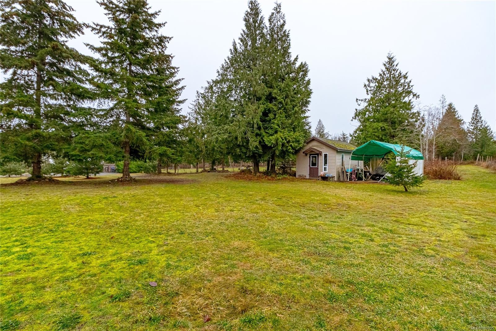 2450/2440 Whistler Rd West, Qualicum Beach, BC