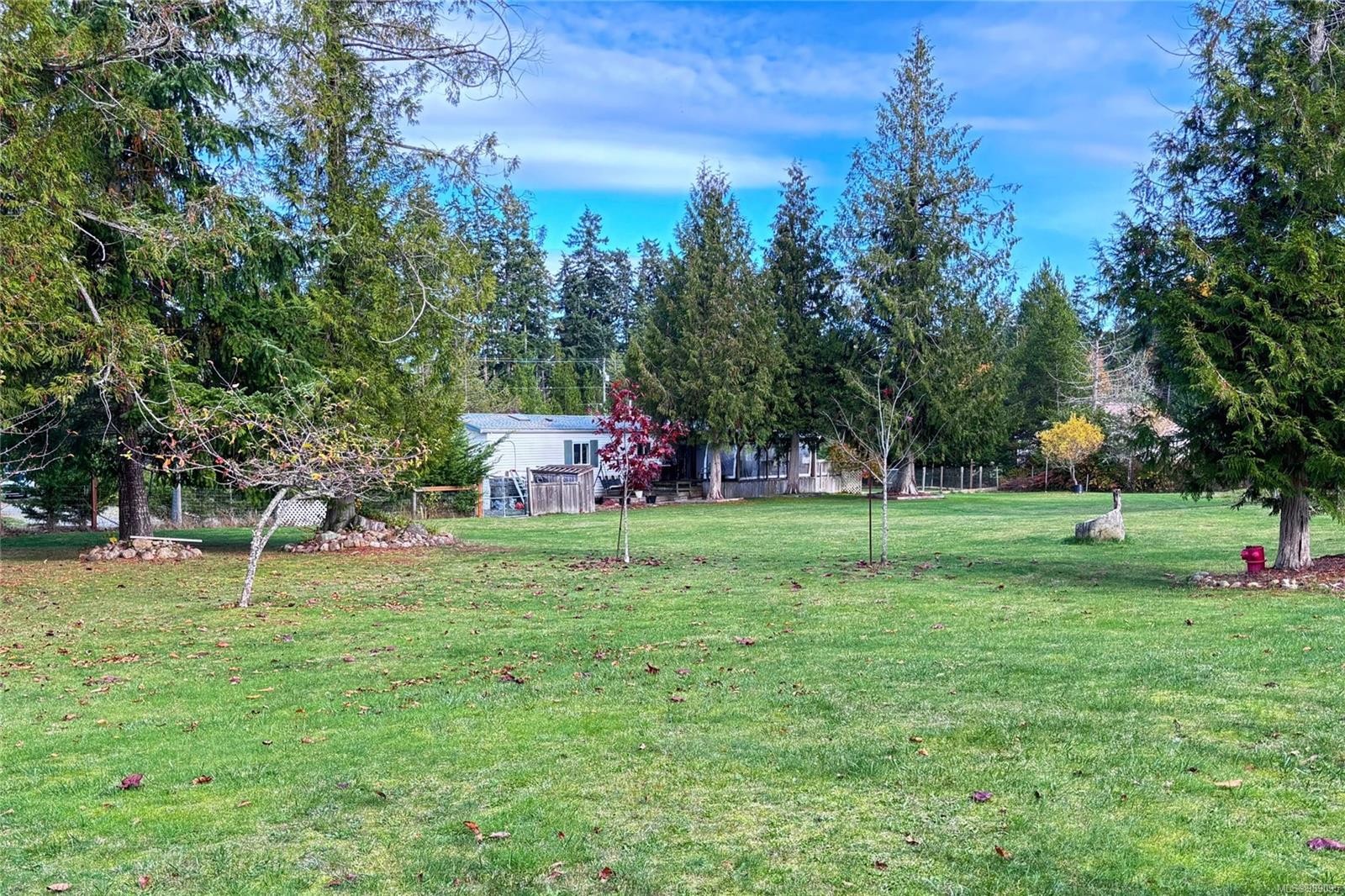 2450/2440 Whistler Rd West, Qualicum Beach, BC