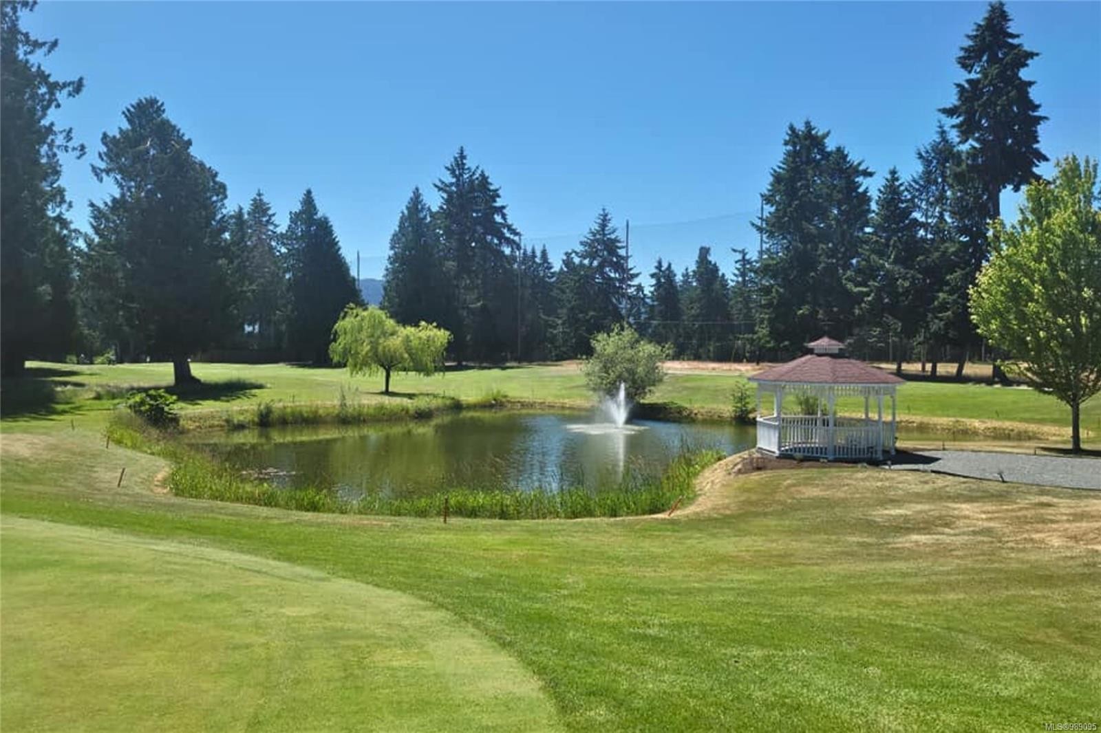 2450/2440 Whistler Rd West, Qualicum Beach, BC