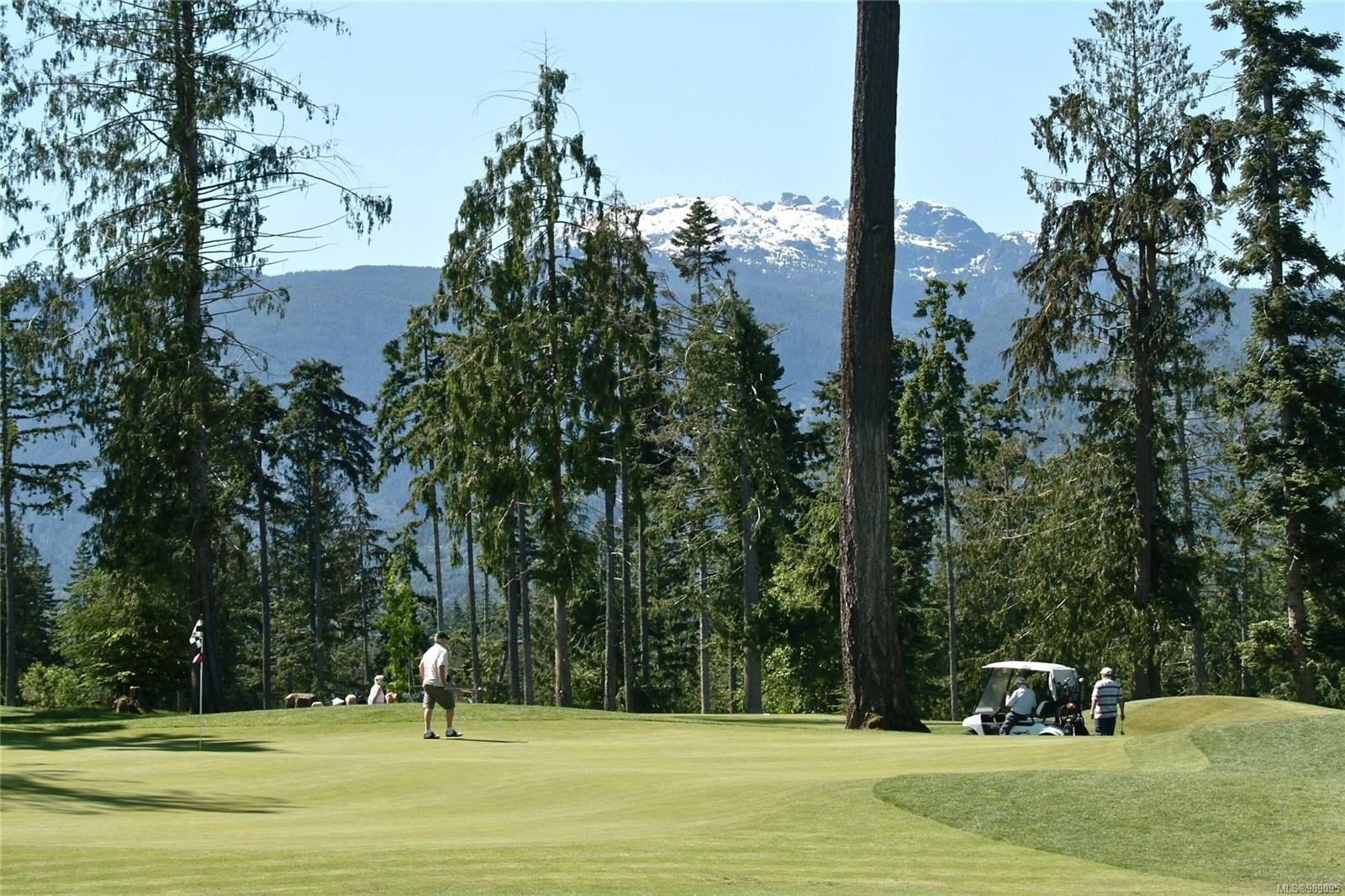 2450/2440 Whistler Rd West, Qualicum Beach, BC