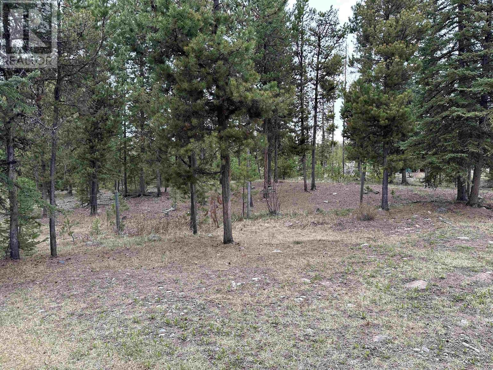 5793 Little Fort 24 Highway, 100 Mile House, BC - Outdoor