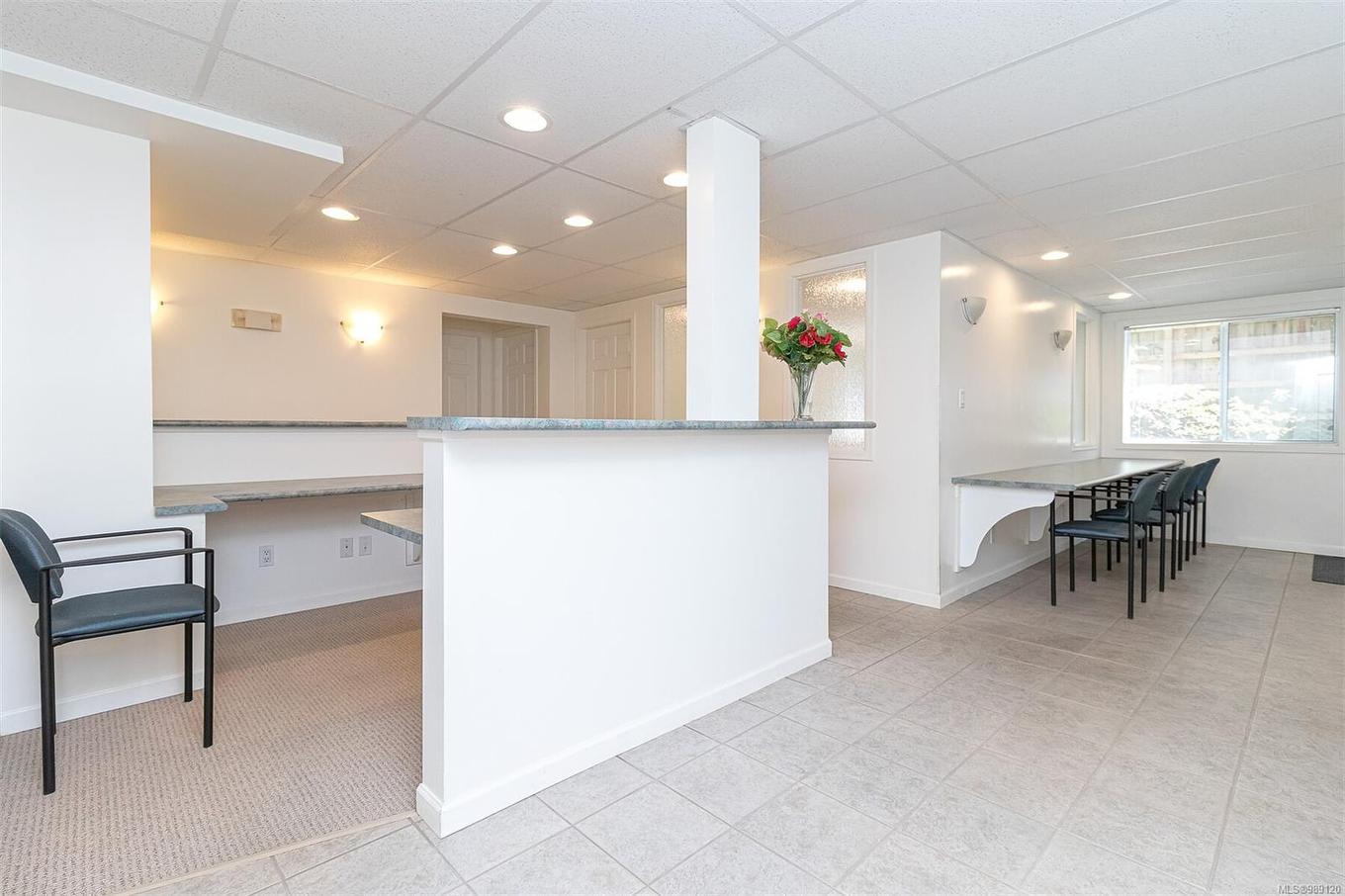 102 & 103-832 Fisgard St, Victoria, BC