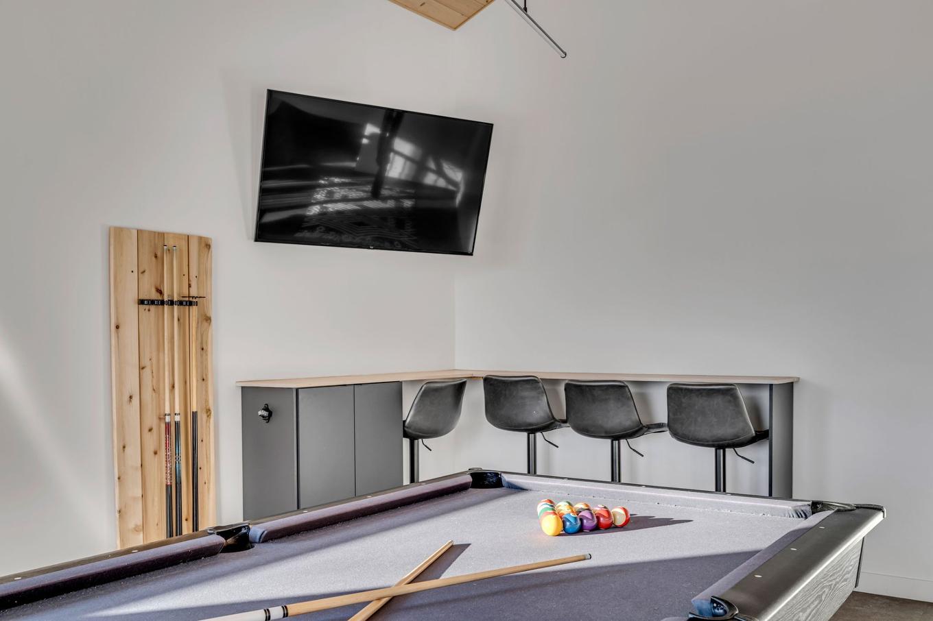 Playroom - 46 Ch. De La Seigneurie, Les Éboulements, QC - Indoor Photo Showing Other Room