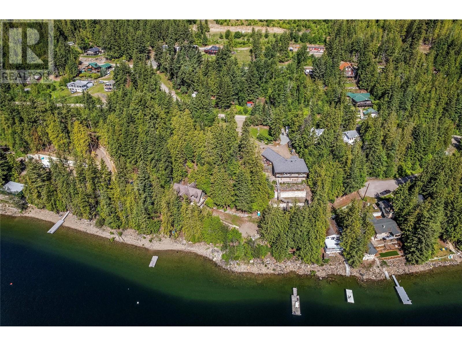 8734 Squilax Anglemont Road, St. Ives, BC