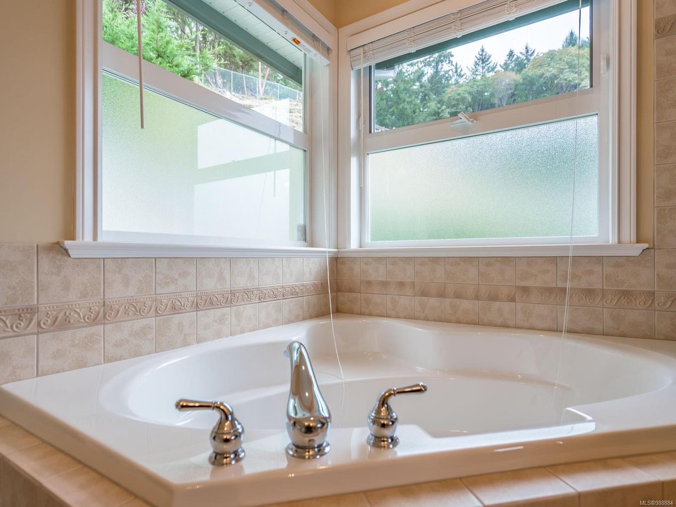 2612 Andover Rd, Nanoose Bay, BC