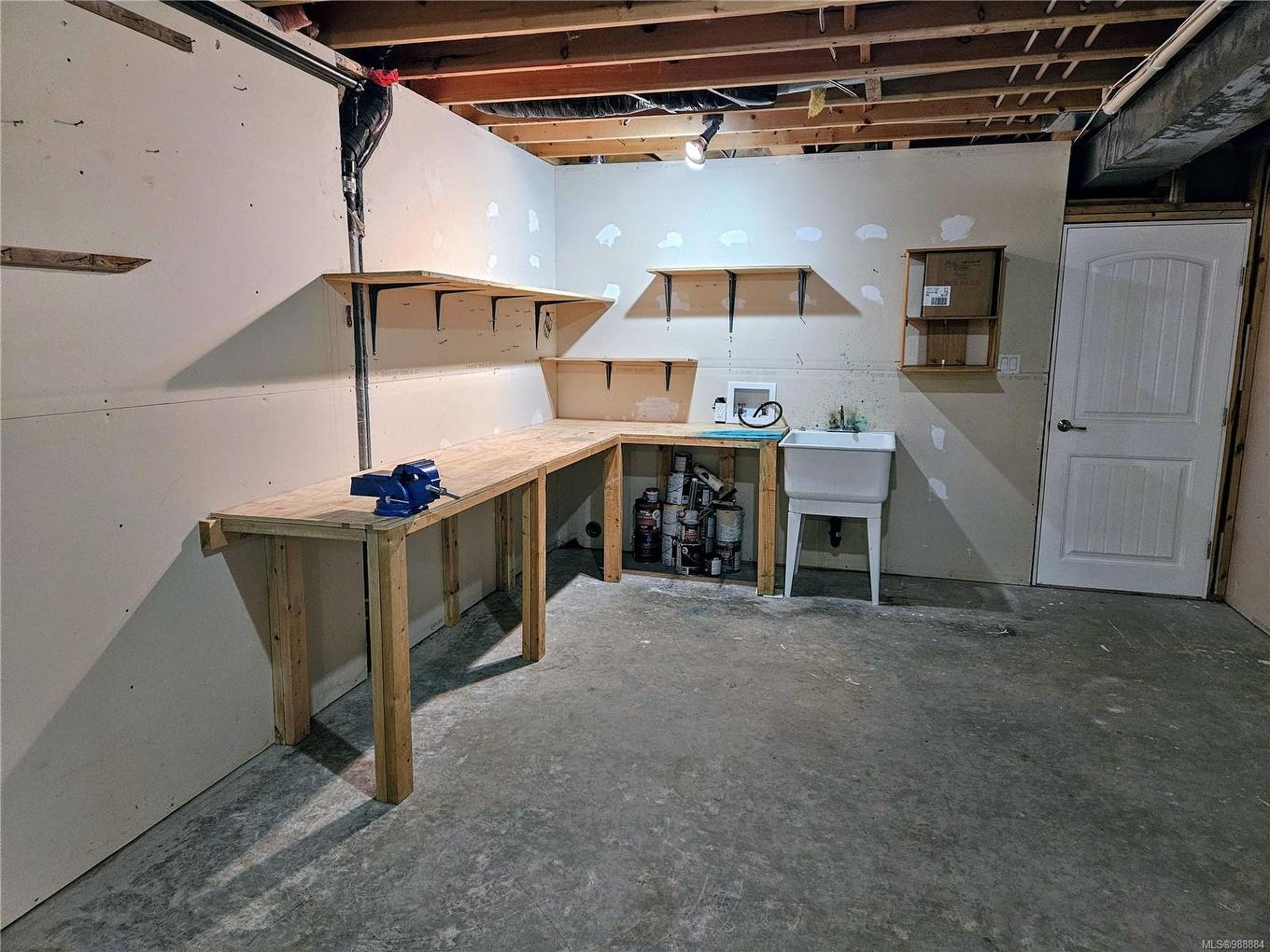 2612 Andover Rd, Nanoose Bay, BC