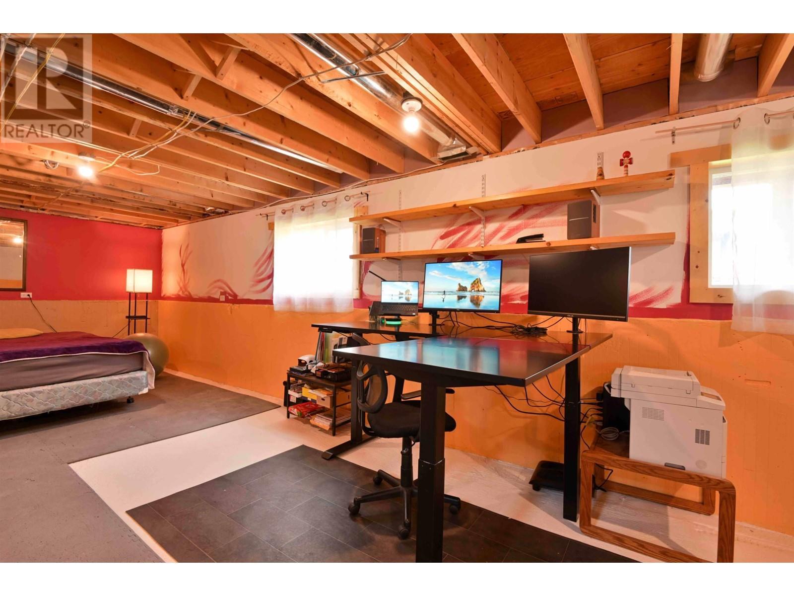 806 4Th Avenue, Mcbride, BC - Indoor Photo Showing Basement