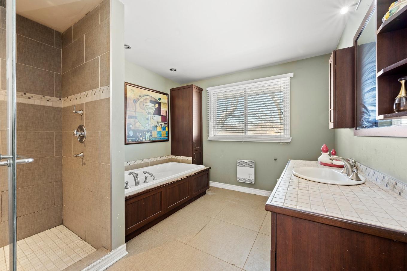 Bathroom - 87 Rg Des Étangs, Mont-Saint-Hilaire, QC - Indoor Photo Showing Bathroom