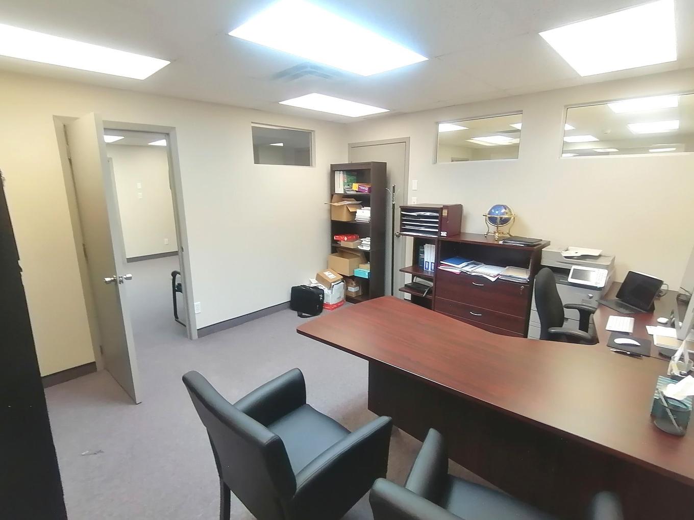 Office - 200-2-56 Av. Principale, Rouyn-Noranda, QC - Indoor