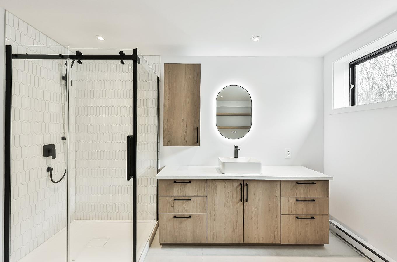 Bathroom - Rue Du Faubourg, Saint-Jérôme, QC - Indoor Photo Showing Bathroom