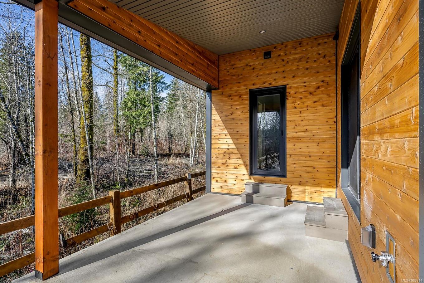 42-3025 Royston Rd, Cumberland, BC