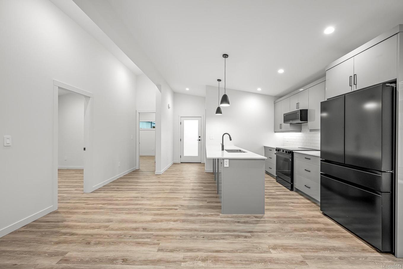 42-3025 Royston Rd, Cumberland, BC