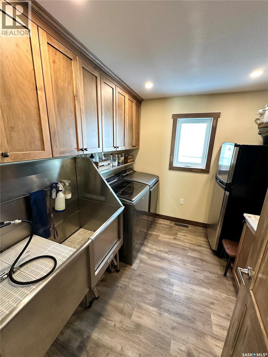 Larson Lake Ranch & Lakefront Property, Spiritwood Rm No. 496, SK