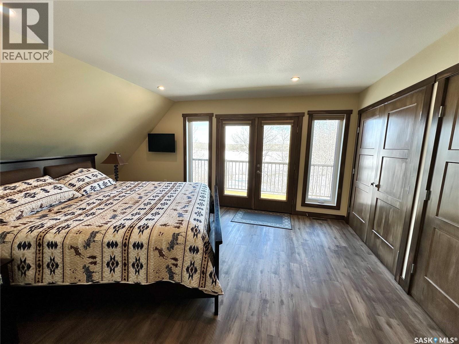 Larson Lake Ranch & Lakefront Property, Spiritwood Rm No. 496, SK