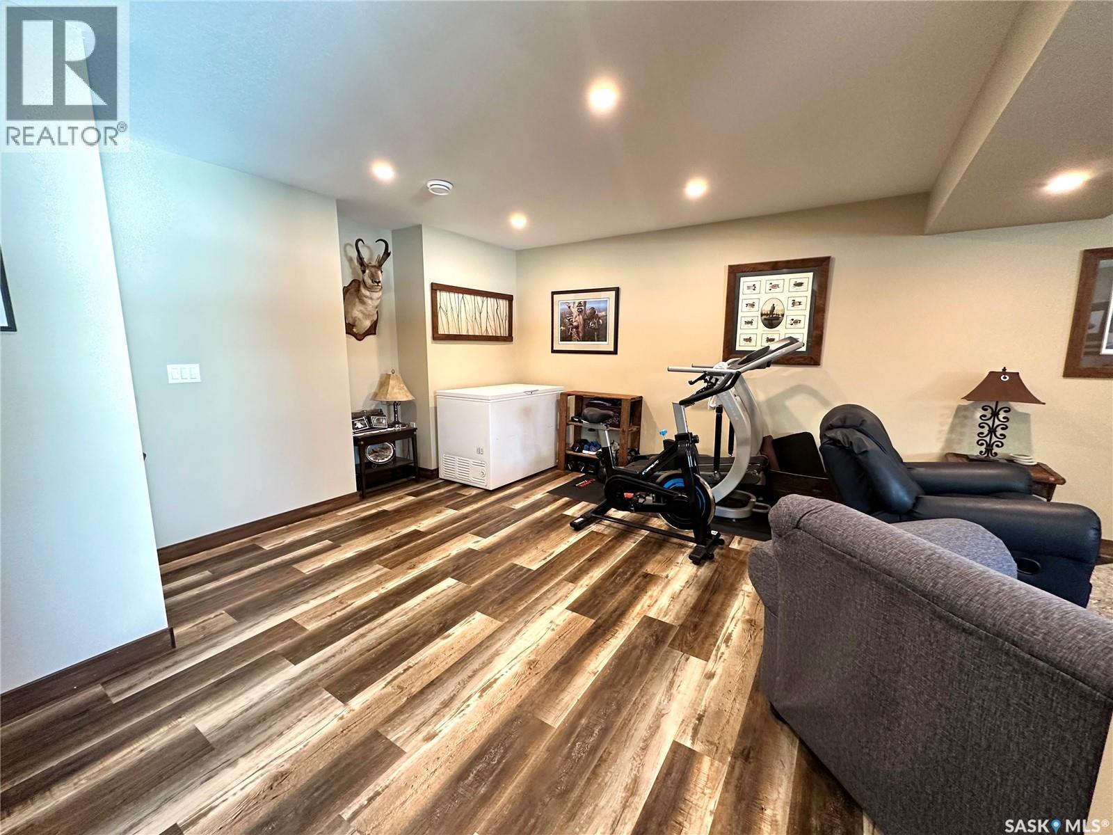 Larson Lake Ranch & Lakefront Property, Spiritwood Rm No. 496, SK