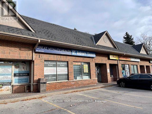4 - 9833 Keele Street, Vaughan, ON