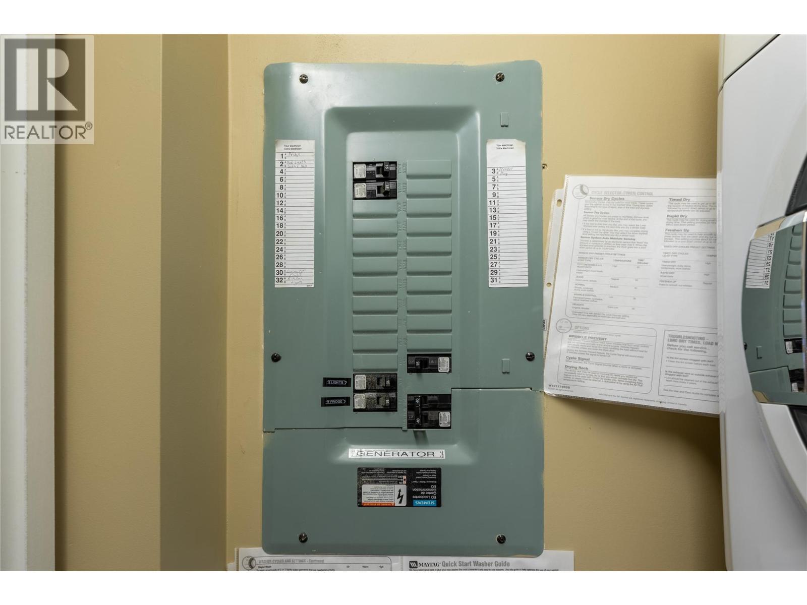 8738 Squilax Anglemont Road, St. Ives, BC - Indoor